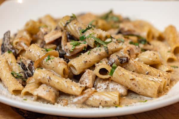 Rigatoni con Funghi V